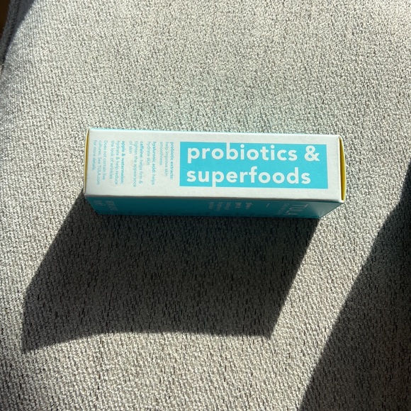 Tula cooling & brightening eye balm - Picture 6 of 6